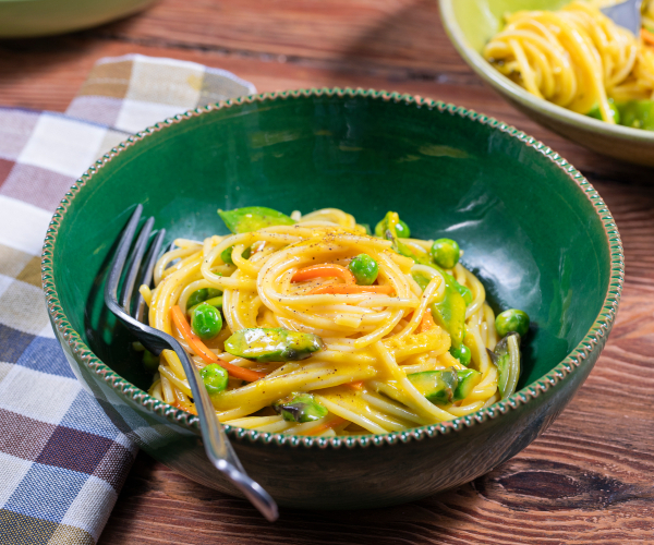 Carbonara de legumes