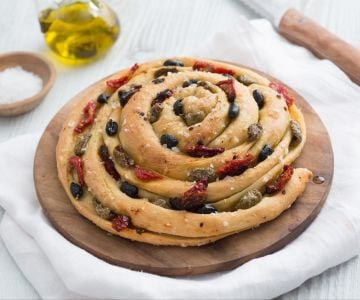 Focaccia enrolada
