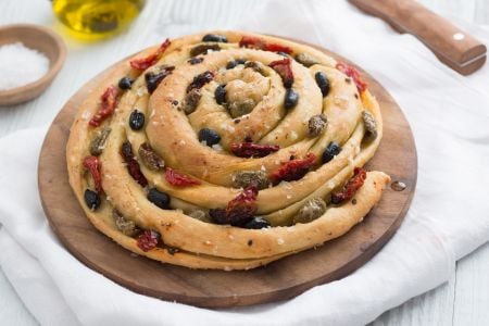Focaccia enrolada